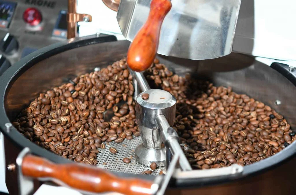 Dari Biji Mentah Jadi Kopi Premium: Keunggulan Mesin Roasting Kopi Silver 5 Kg
